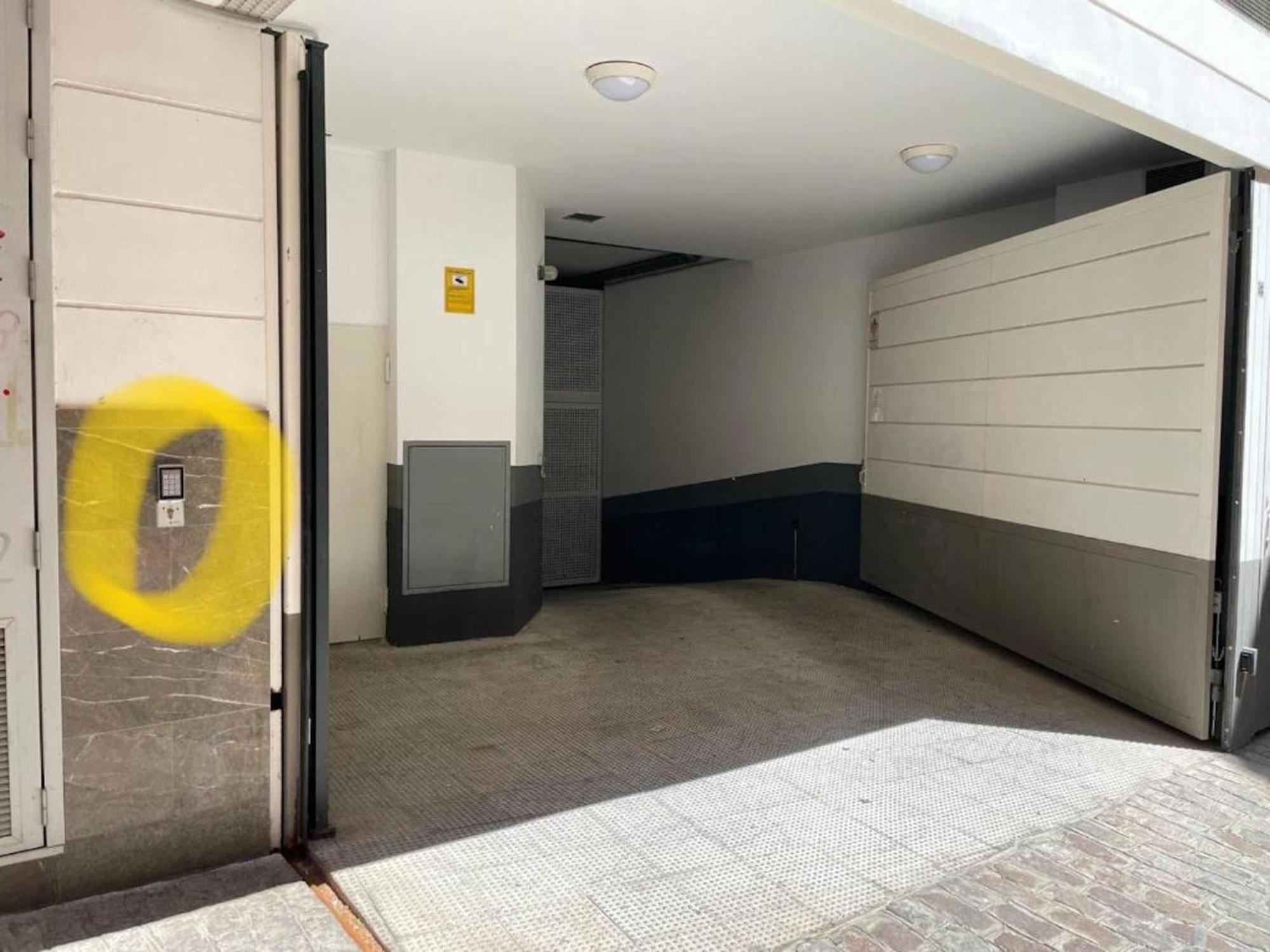 En Casco Historico Con Terraza Comunitaria Y Parking Opcional Apartamento *